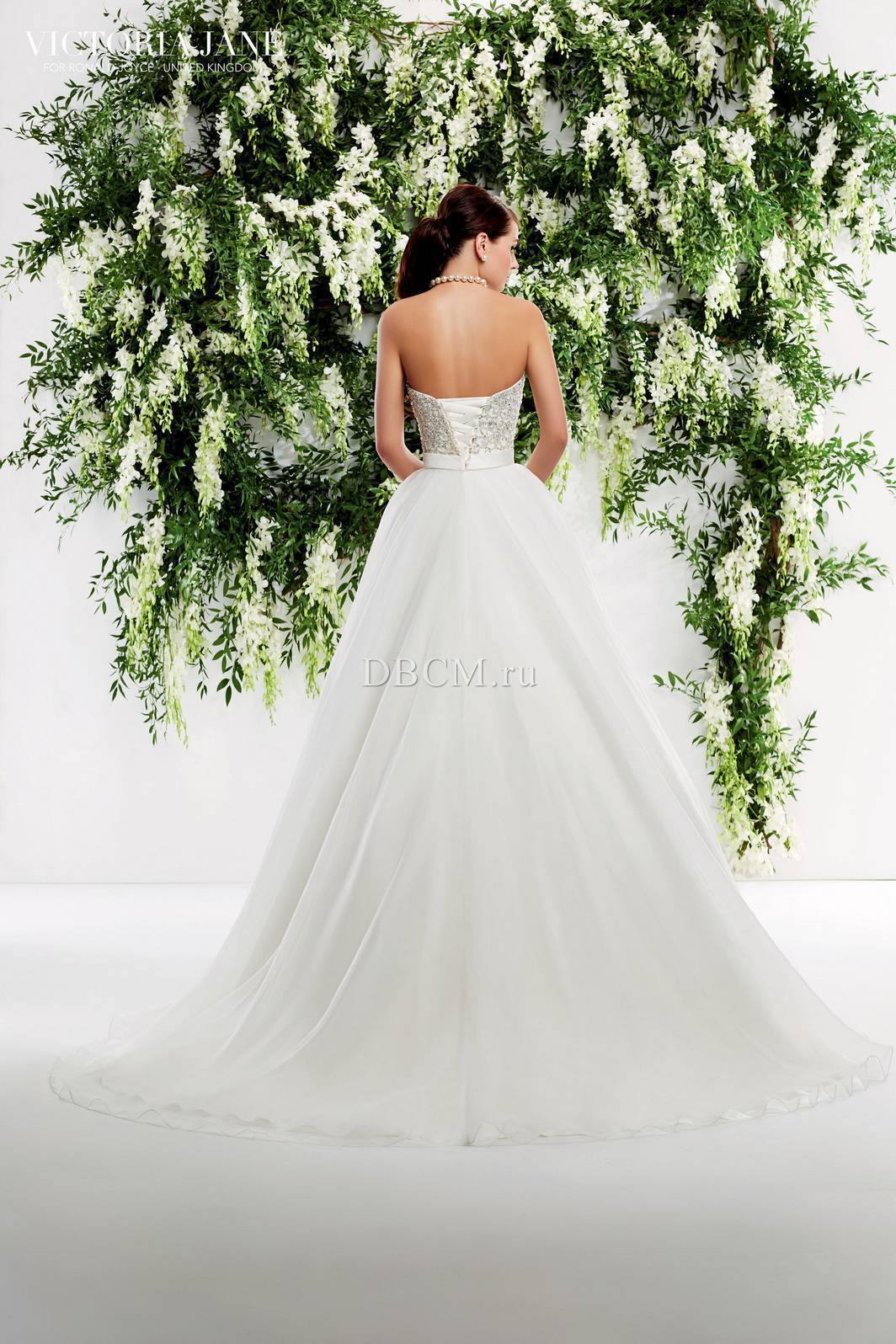 Veni Infantino / Ronald Joyce 17916 Bridal Gown Ivory