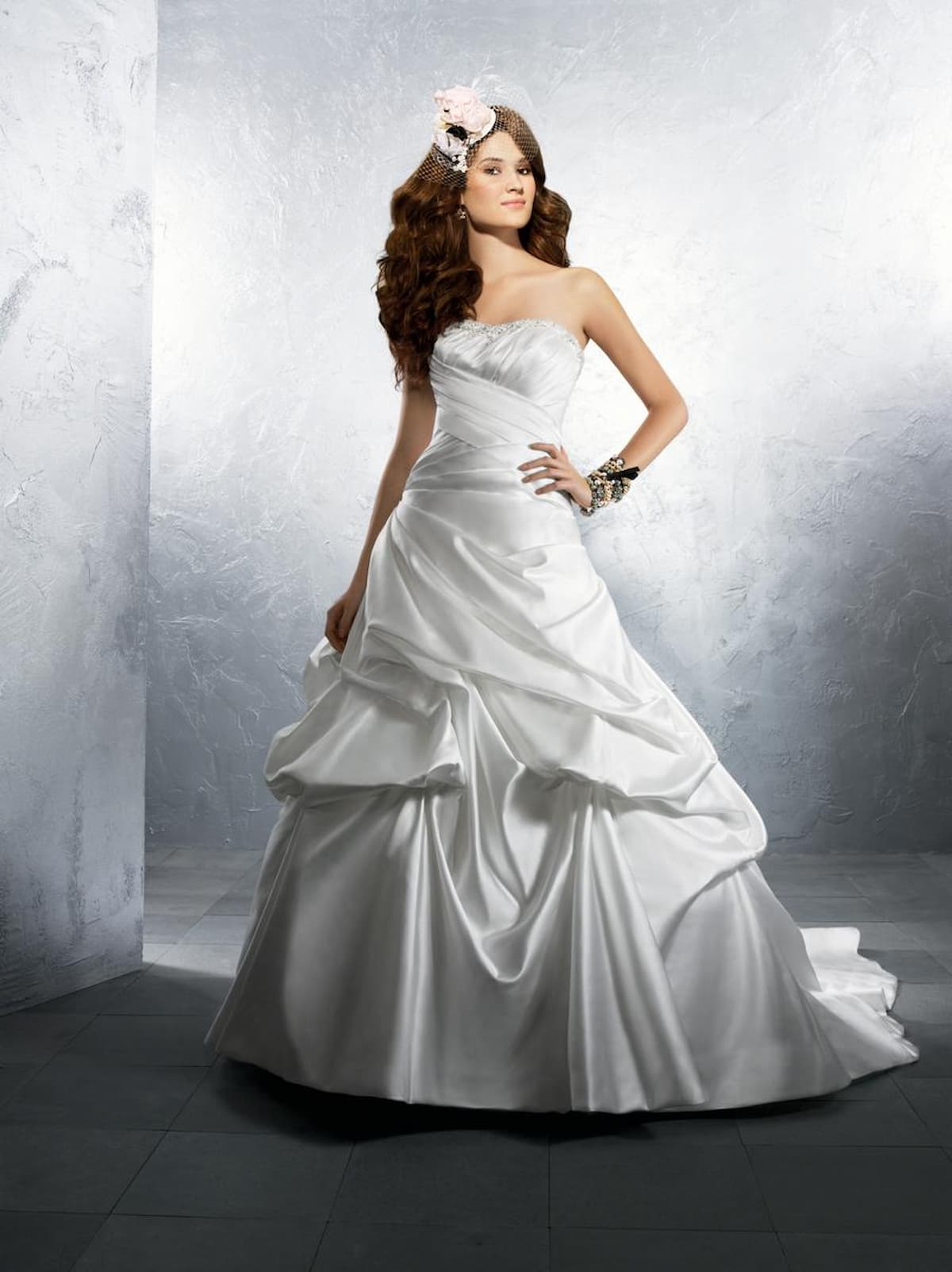 Alfred Angelo 2245 Bridal Gown