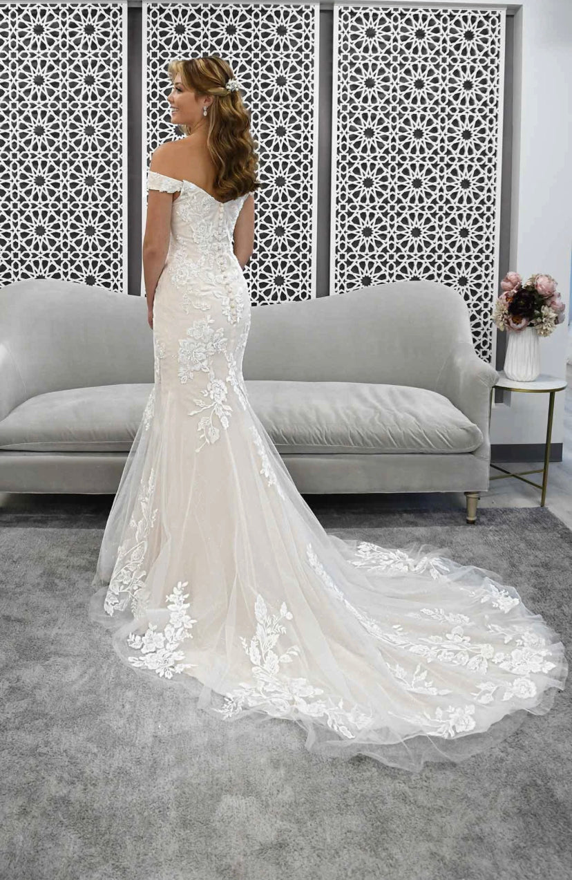 Stella York 7272 Bridal Gown